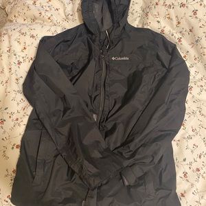 columbia wind breaker/ rain jacket